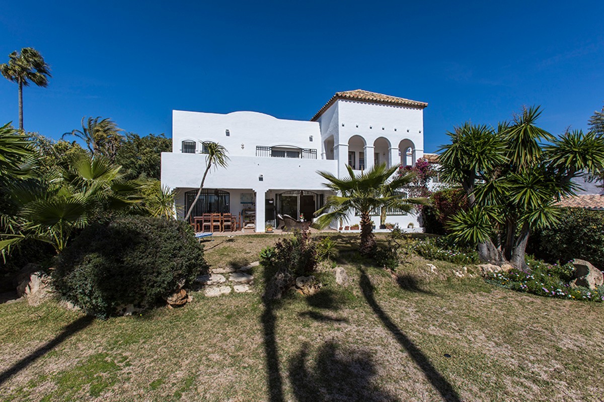 Villa in Jardines de Bel Air