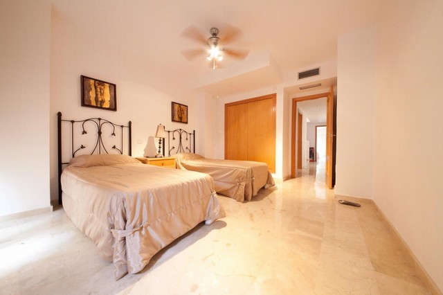 Duplex penthouse apartment in urbanization Los Cartujanos - Guadalmina Alta - Marbella