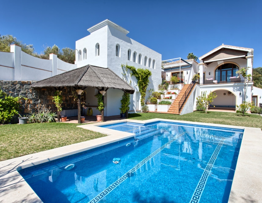 Villa for sale in Benahavis Monte Mayor