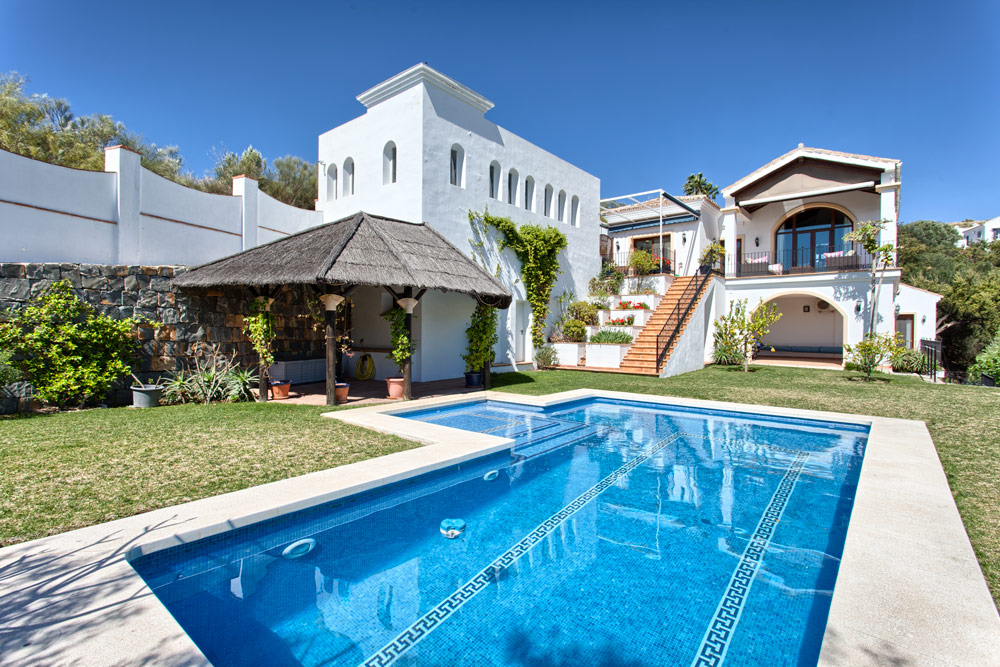 Villa for sale in Benahavis Monte Mayor