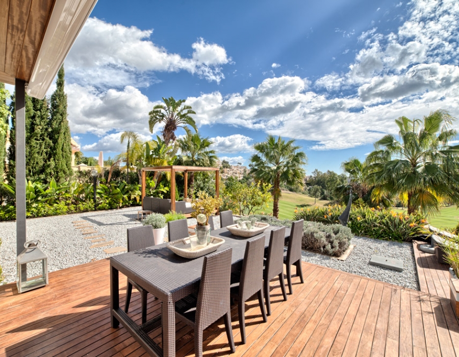 Villa for sale in Benahavis La Quinta