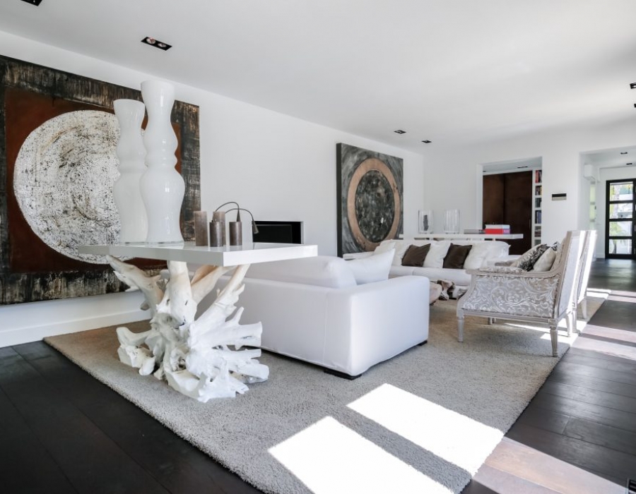 Villa for sale in Los Monteros Marbella