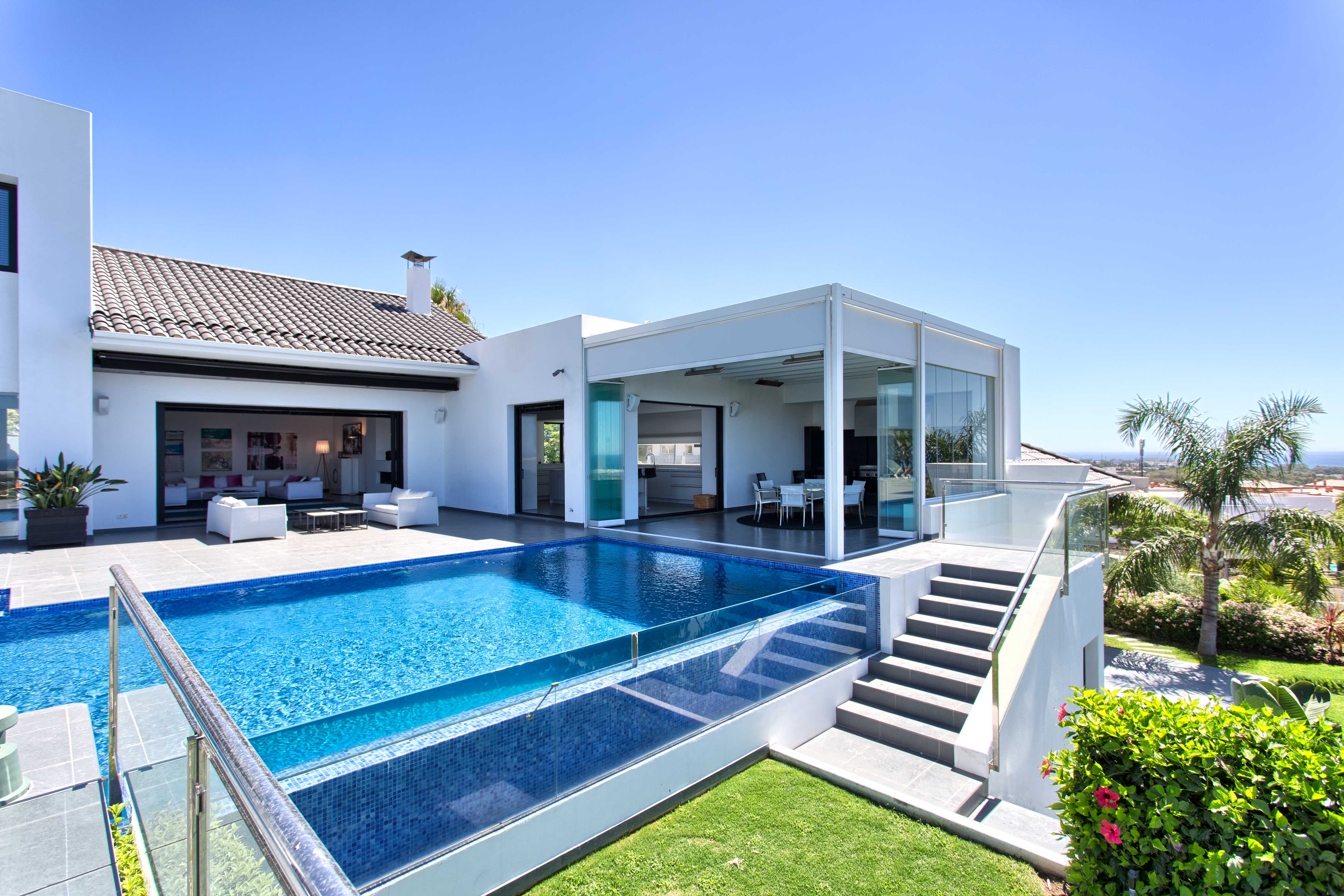 Villa for sale in Benahavis Los Flamingos Golf