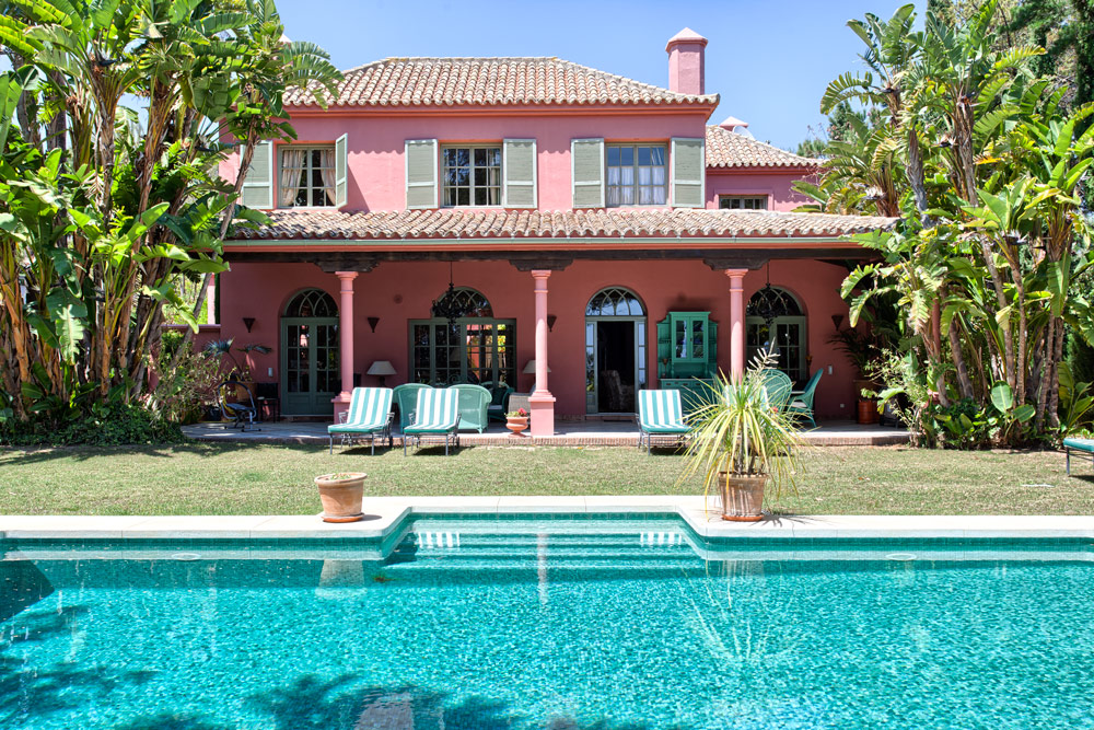 Detached villa for sale in Marbella Hacienda Las Chapas