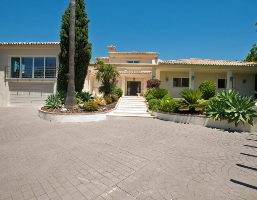 Villa in Los Naranjos Golf for sale (Marbella - Nueva Andalucia)