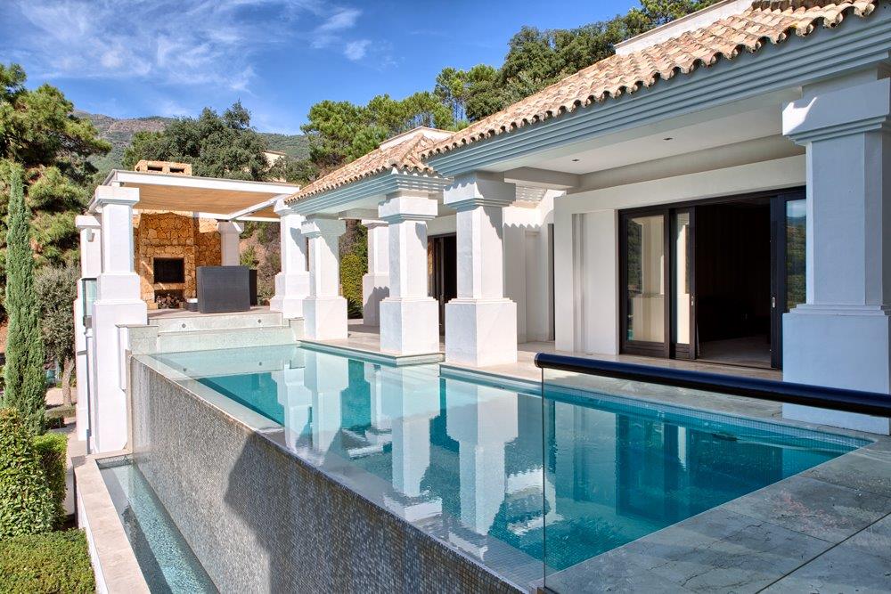 Luxury villa in La Zagaleta (Benahavis) for sale