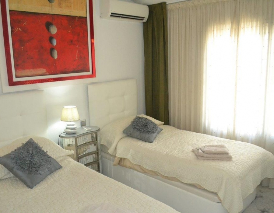 Apartment in Miraflores for sale (Mijas Costa)