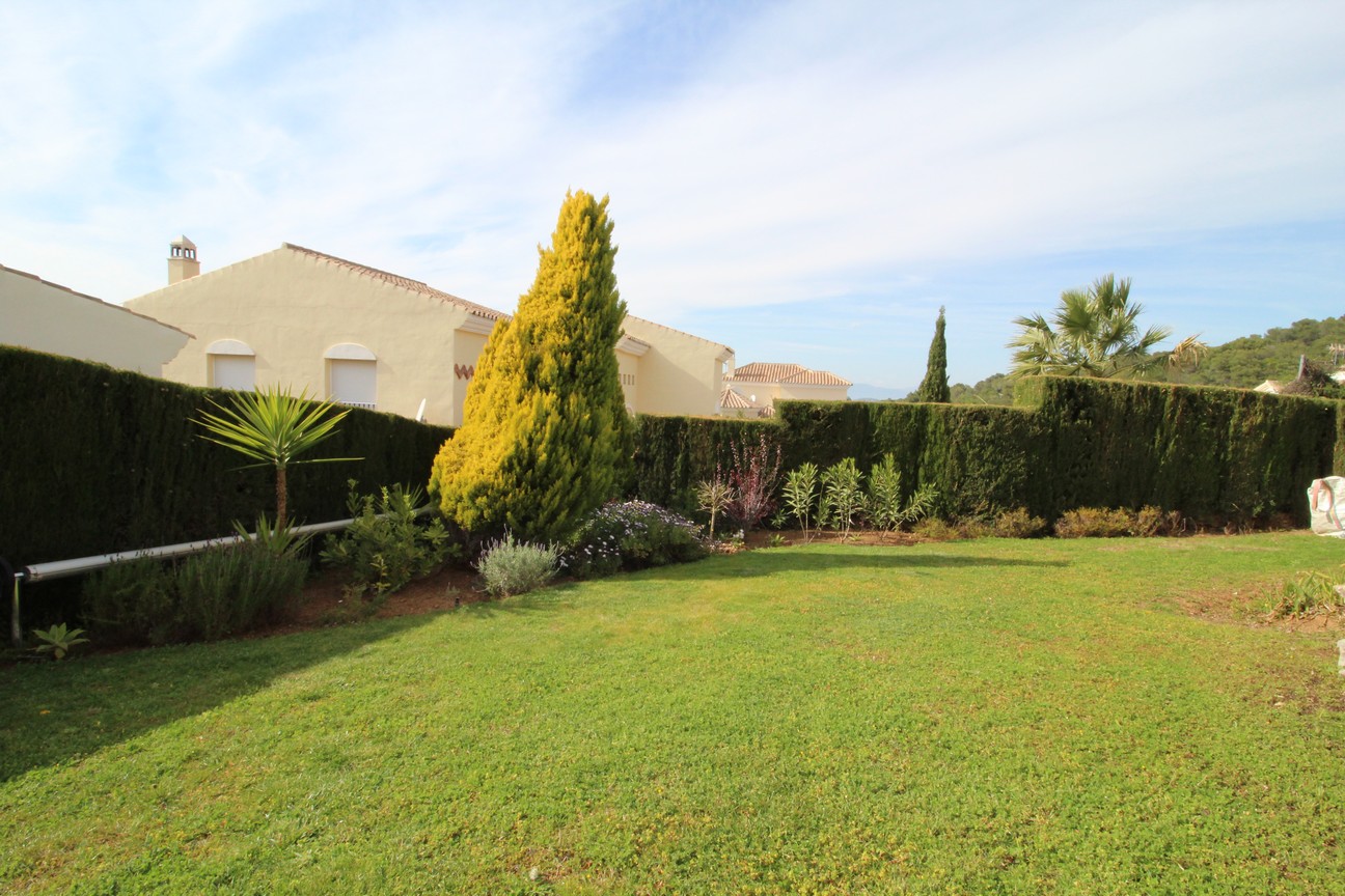 Villa in Alhaurin el Grande (Alhaurin Golf) for sale
