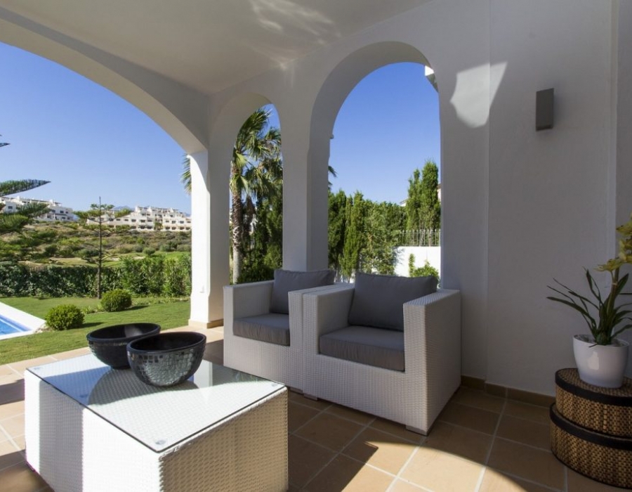 Villa in Estepona for sale (La Resina Golf and Country Club)