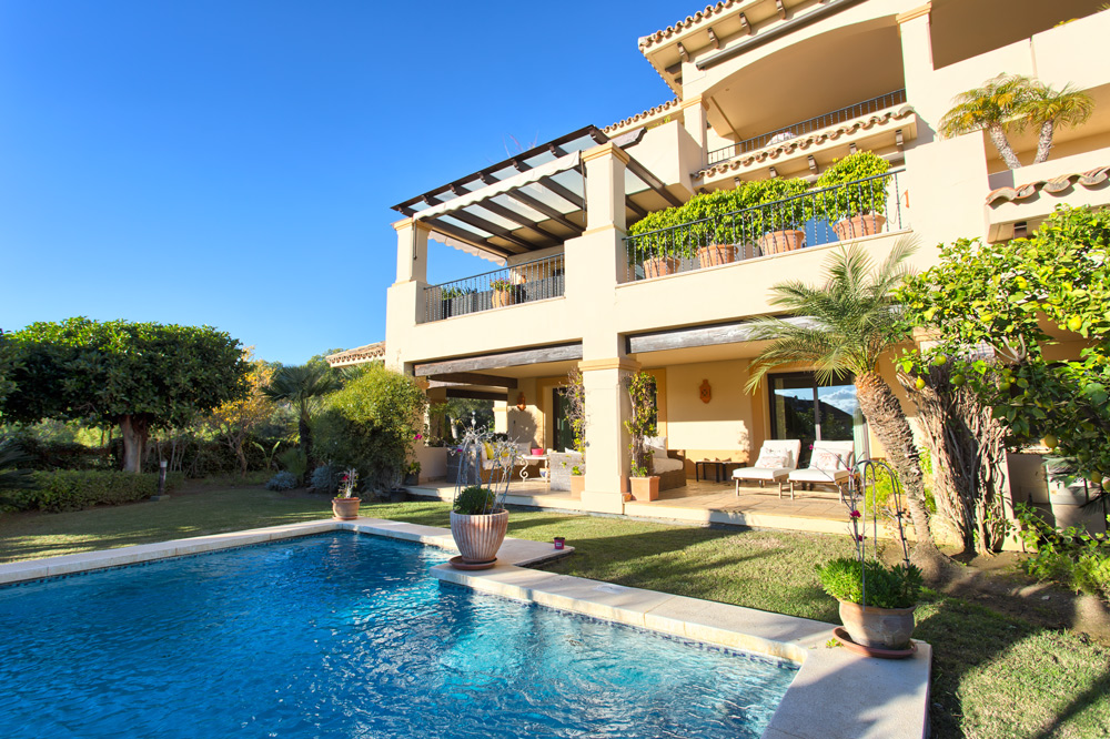 Luxury apartment in Aloha Park Marbella for sale