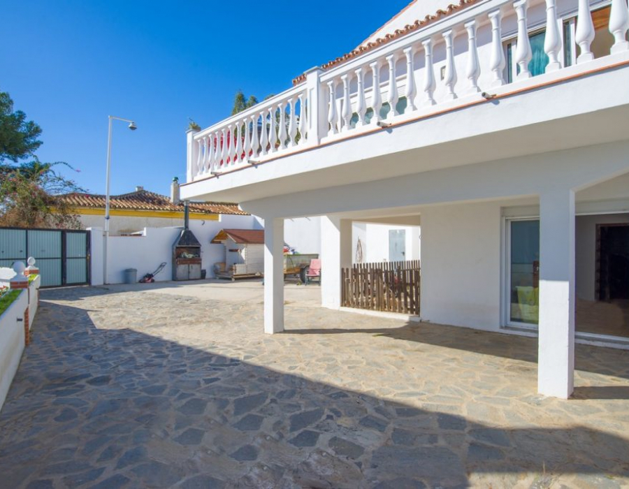 Detached villa in Torremolinos (El Pinar) for sale