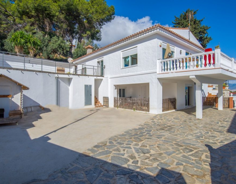 Detached villa in Torremolinos (El Pinar) for sale