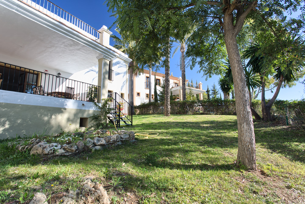 Villa in La Resina Golf Estepona for sale